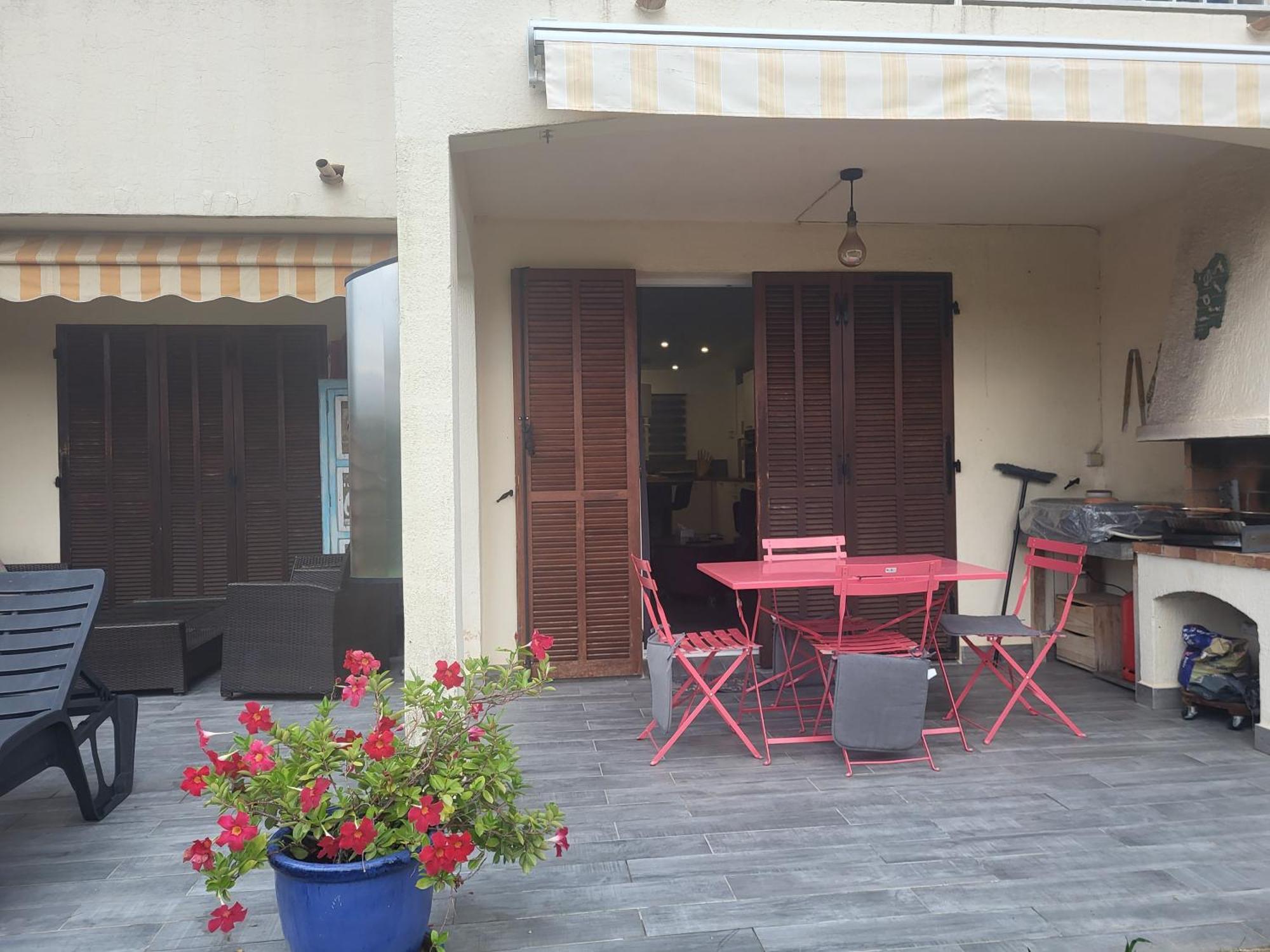 Agay Le Pti Bonheur 60M2 Rez De Jardin, En Bord De Mer Saint-Raphaël Εξωτερικό φωτογραφία